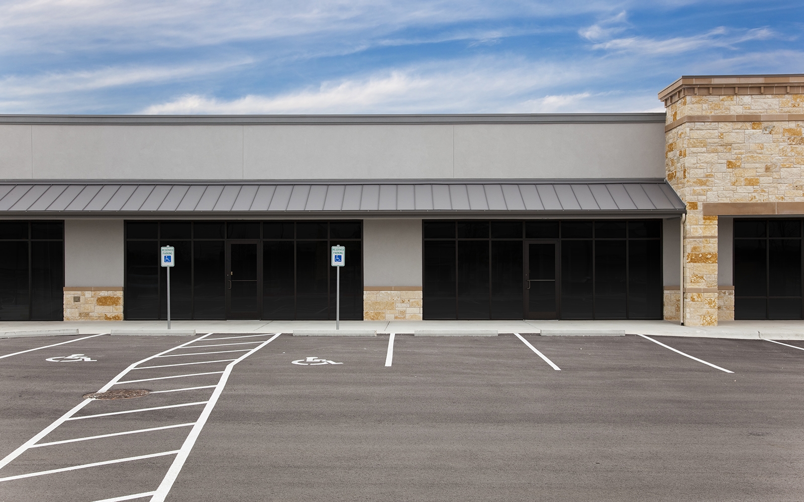 Email stoomboot Conform Strip Mall Designs - Building a Strip Mall with Metal Buildings | General  Steel